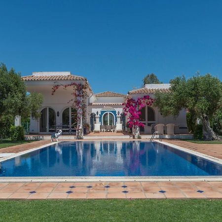 Resort Villas Andalucia Беналуп-Касас-Вієхас Екстер'єр фото