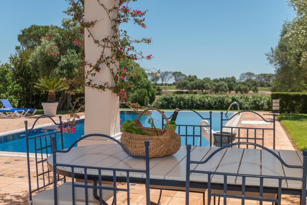 Resort Villas Andalucia Беналуп-Касас-Вієхас Екстер'єр фото